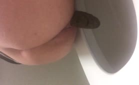 Monster turd from a sexy ass